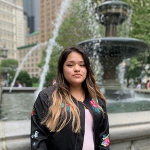 Meet your Posher, Esperanza